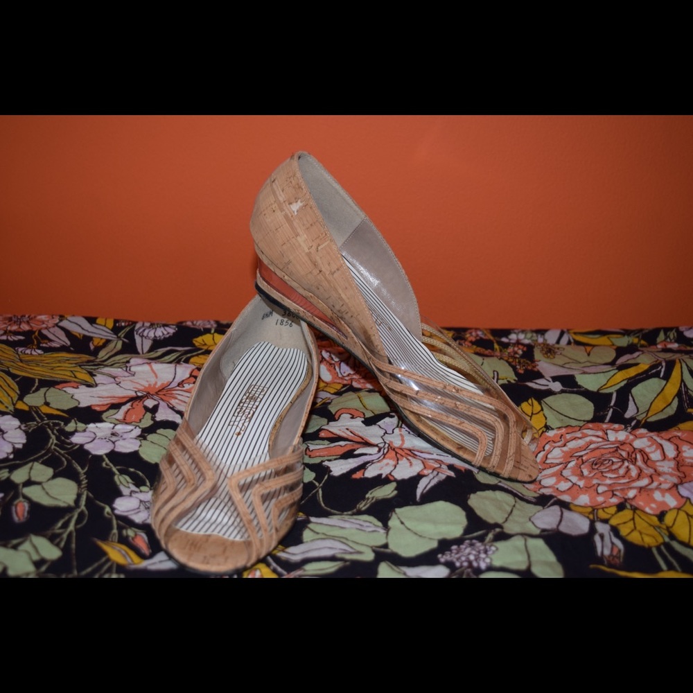 Daisy Brown Cork & Clear Wedges
